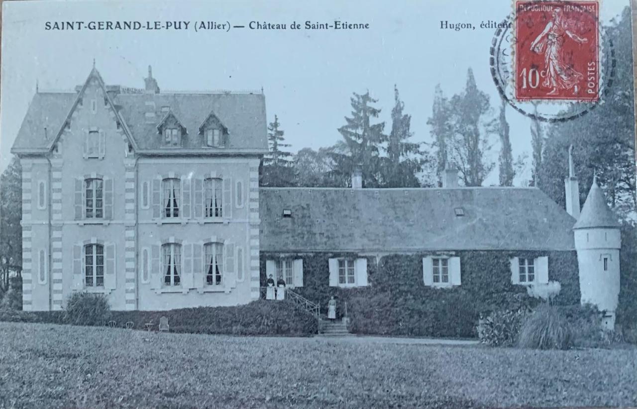 Chateau De Saint Etienne Экстерьер фото